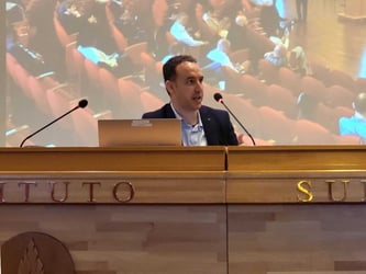 Impact of AI on CAP-enabled crisis management